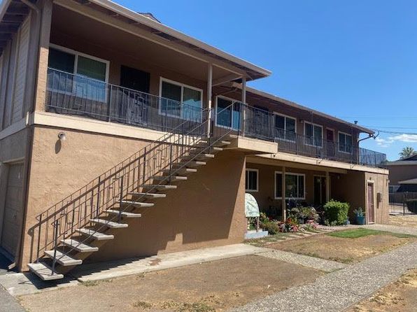 110 Roundtable Dr #9