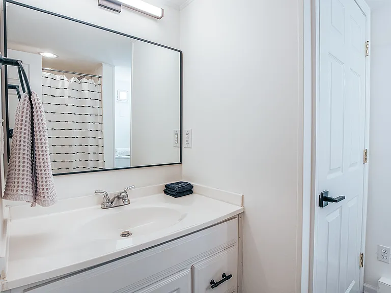 516 Valley Rd #B — Photo 12