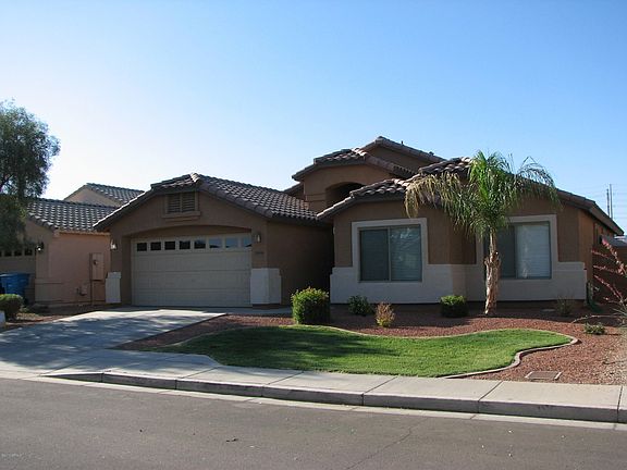 2nd image of 10416 W Albeniz Pl