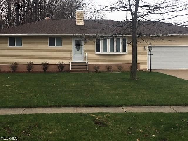1st image of 9061 White Oak Dr