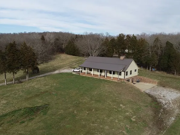 6935 Sandy Creek Rd, Lewisburg, KY 42256