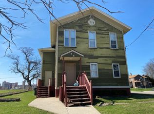 86 N 4th St APT 2, Aurora, IL 60505