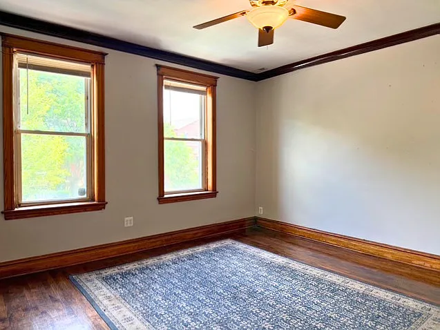 3814 S Hermitage Ave #2 — Photo 2