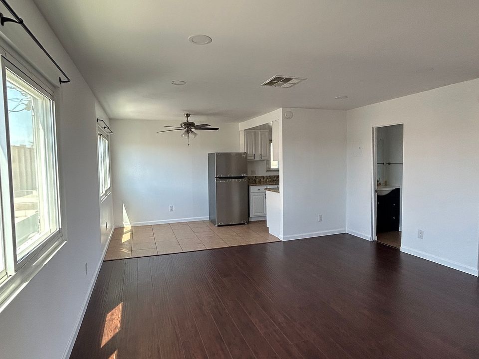 1st image of 915 Pepper St #5