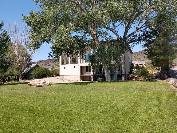 5th image of 579 S Cottonwood Dr