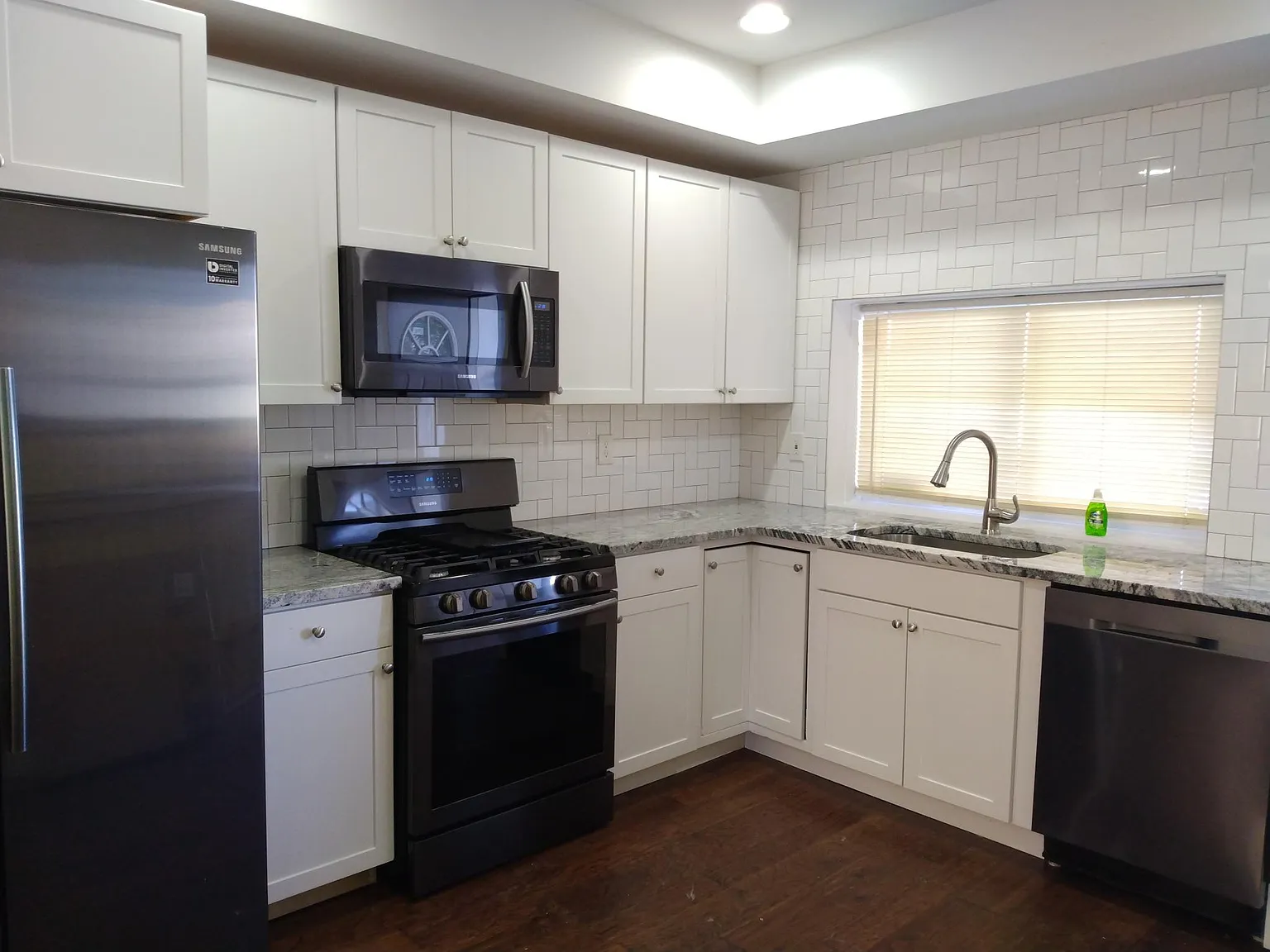 3506 E Pratt St — Photo 1