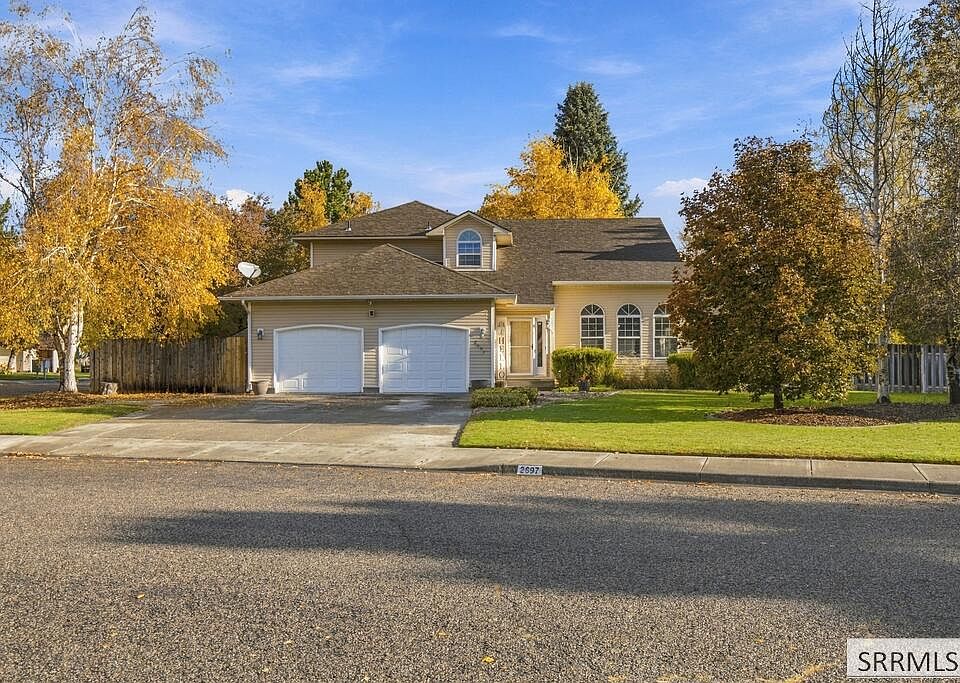 1st image of 2697 Tipperary Ln