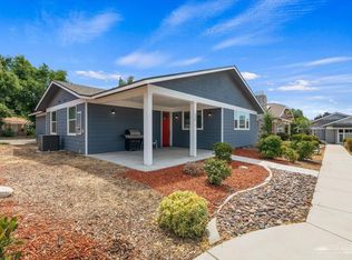 325 W D St, Tehachapi, CA 93561
