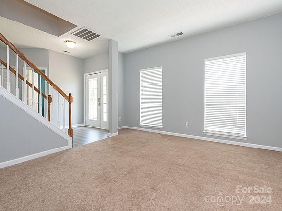 5th image of 8830 Steelechase Dr