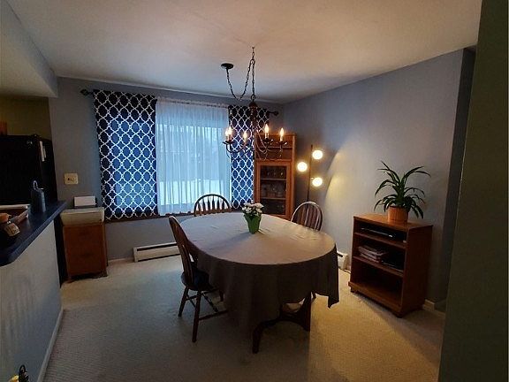 4th image of 36 Brenton Ln