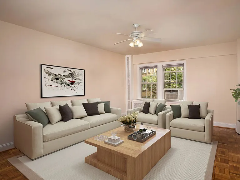Miramar Apartments — Photo 7