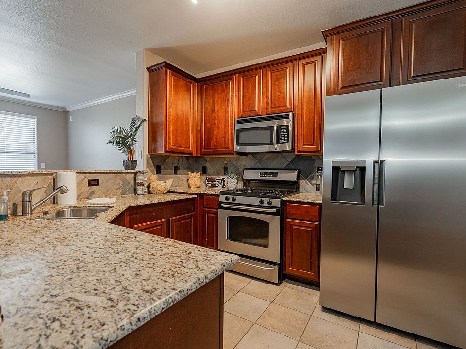 1st image of 2131 Portofino Dr
