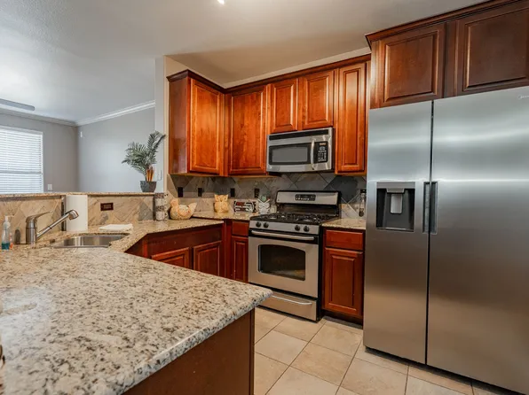 2131 Portofino Dr, Rockwall, TX 75032