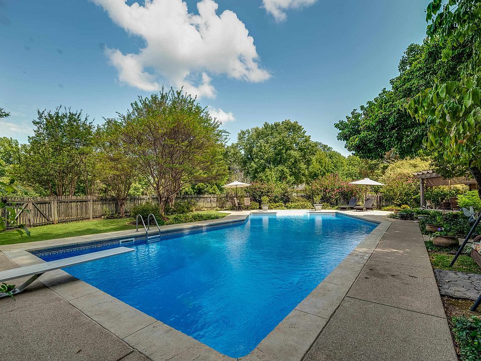 1st image of 9244 Hillman Way Dr