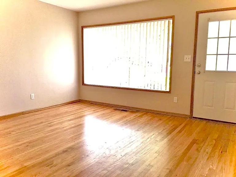 14512 NE Broadway — Photo 6