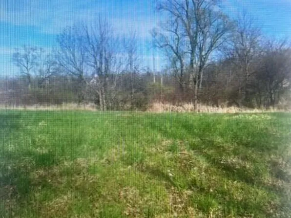 4768 Kalmbach Rd, Chelsea, MI 48118