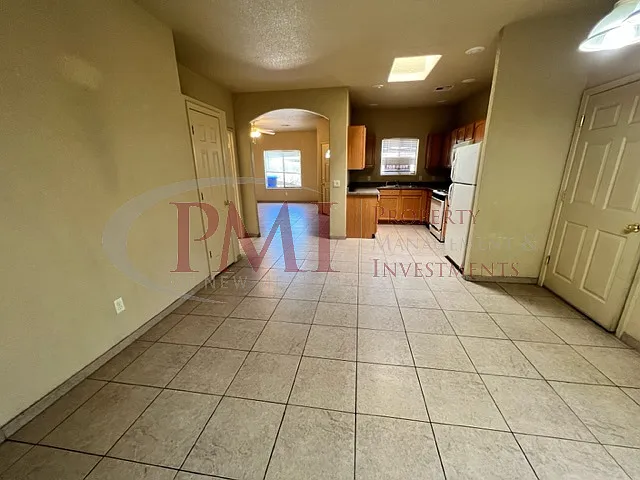 612 S Espanola St — Photo 4