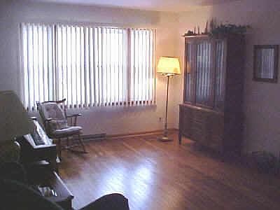 5th image of 727 N Wilson St