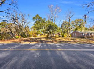 Summit Ave, Georgetown, SC 29440