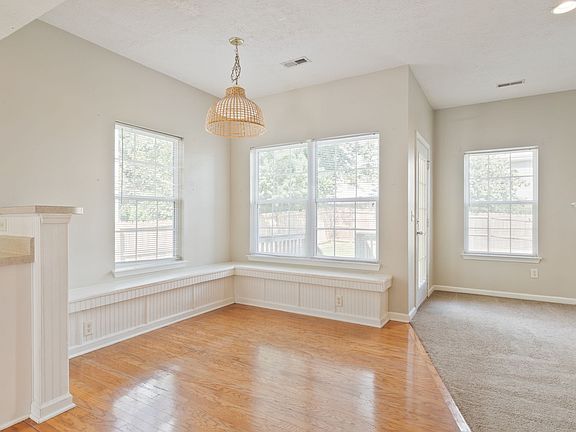 4th image of 1402 Bern Dr