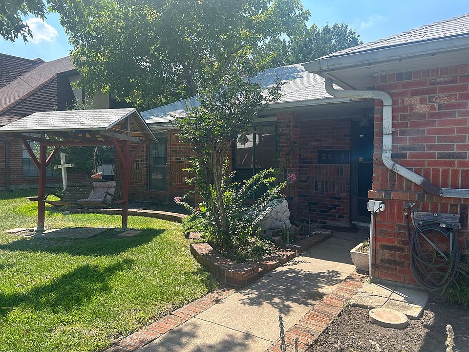 2nd image of 2501 Kimberly Dr