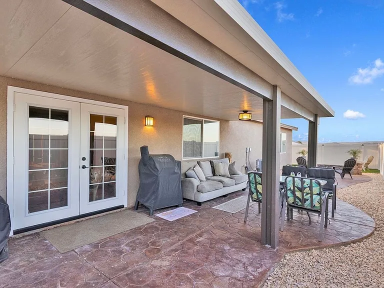 2212 Falcon Dr — Photo 16