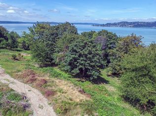 2723 Henry Rd, Tacoma, WA 98403