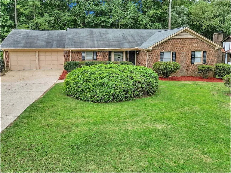 6109 Gainsborough Dr — Photo 26