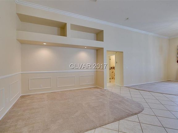3rd image of 9851 La Cienega St