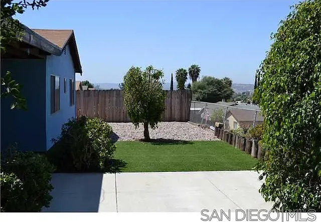 10428 Len Ct — Photo 13