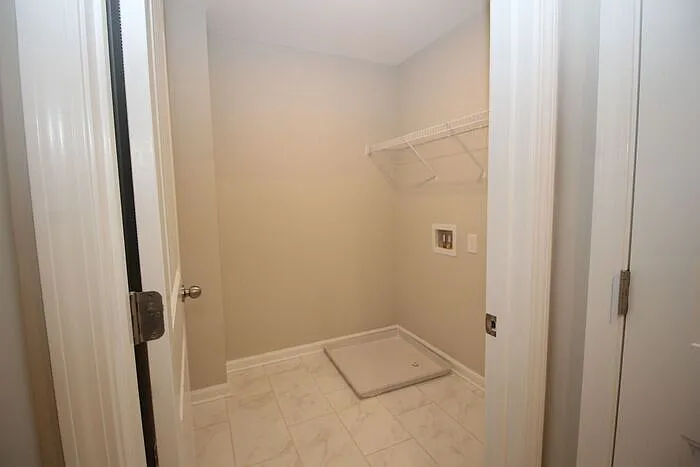1736 Lansing Bluff Walk — Photo 22
