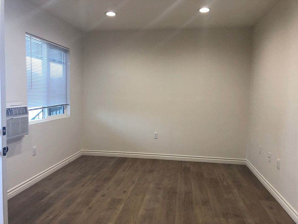 2nd image of 200 W Williams St APT 2