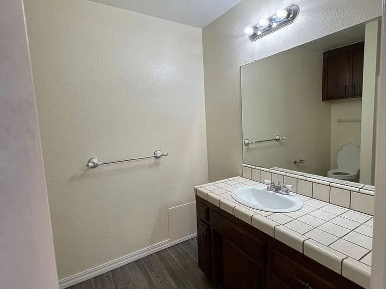 21421 Circle Dr — Photo 4