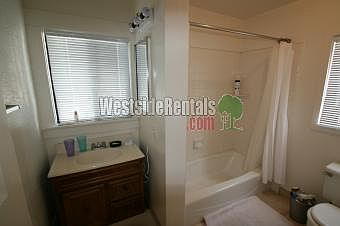 5th image of 1644 Monterey Blvd APT 6