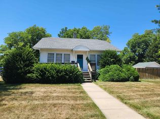 1702 8th Ave, Kearney, NE 68845