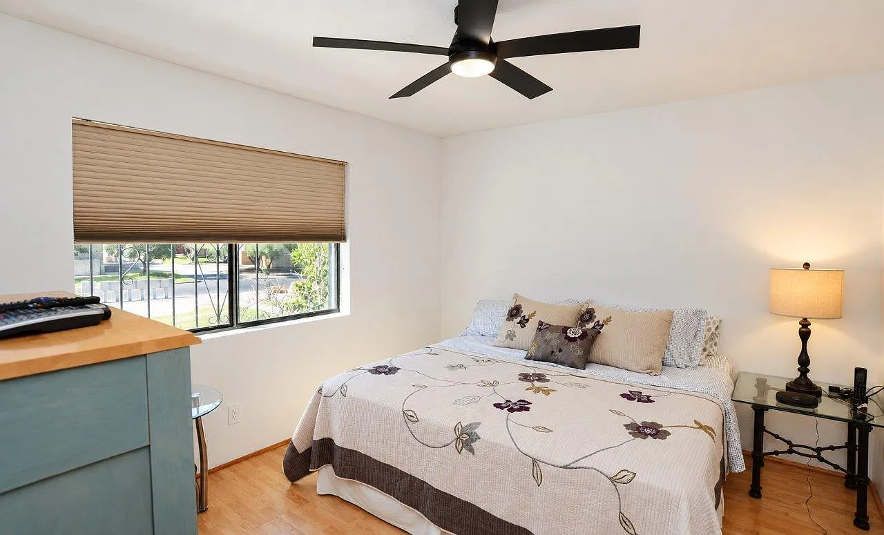 2 bed, 937 sqft, $1,750 — Photo 3