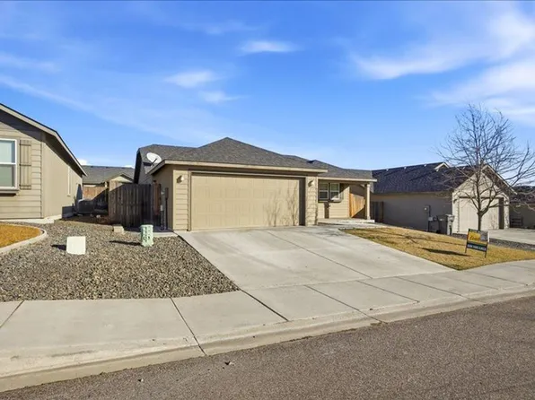 9352 W 9th Pl, Kennewick, WA 99336