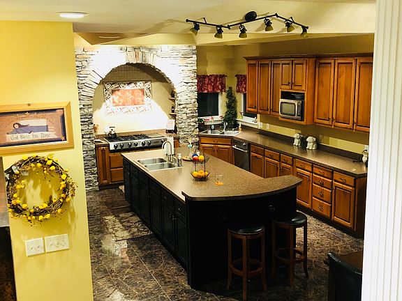 Oversized stove, double oven