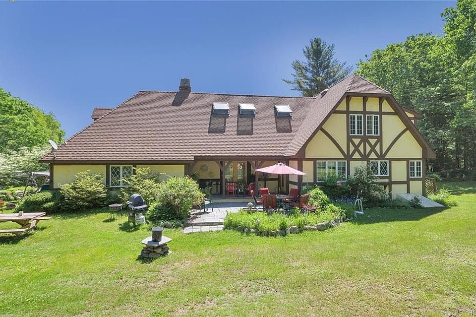 31 Old Forestburg Rd, Sparrow Bush, NY 12780 Zillow