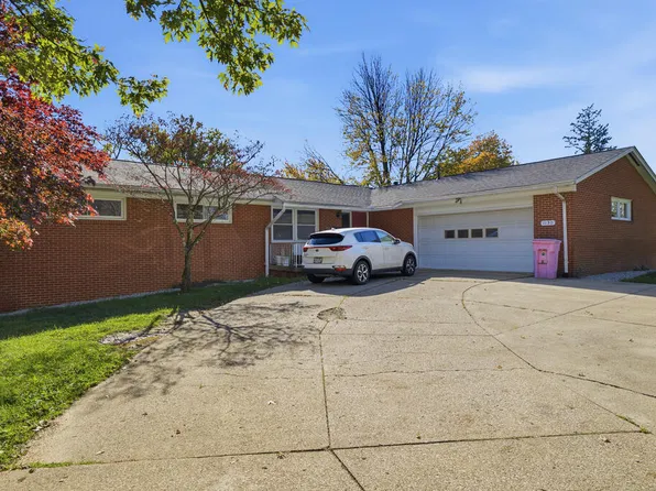 1130 Monterey Dr, Mansfield, OH 44907