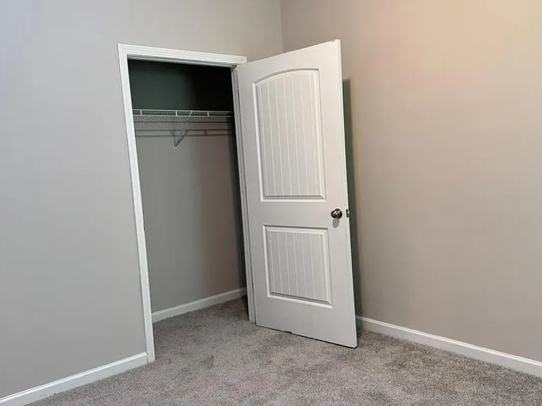 4499 Savannah Dr — Photo 27