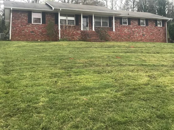2739 Old Carriage Dr SW, Marietta, GA 30060