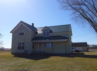 E9041 Elmdale Rd, Clintonville, WI 54929