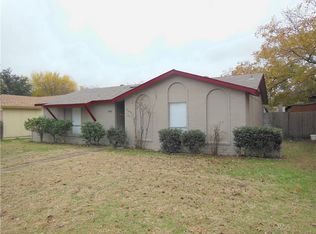 902 Wandering Way Dr, Allen, TX 75002