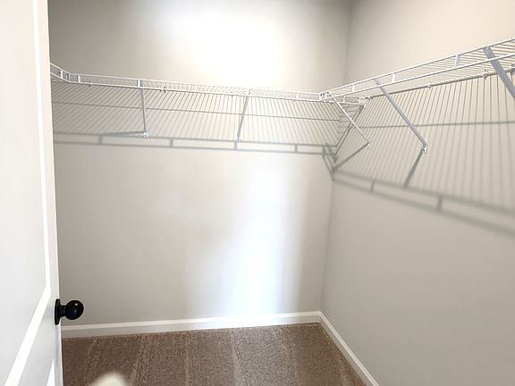 5th image of 848 Lareas Way #1