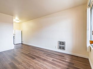 La Mirada, Seattle, WA 98105