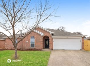 5806 Homestead Ct, Arlington, TX 76017