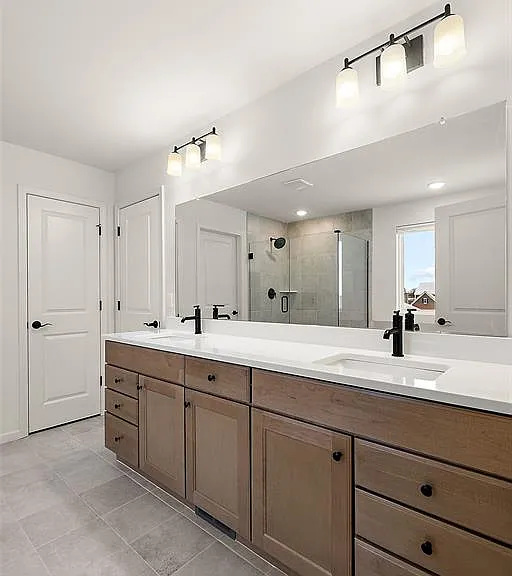 2436 Parkshore Dr — Photo 31