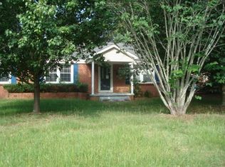 616 Mitchell St, Headland, AL 36345