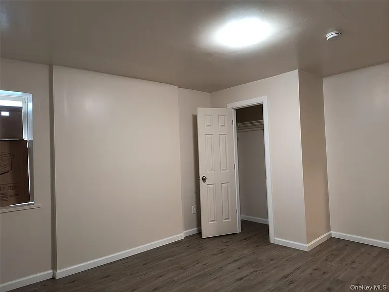 22 Gidney Ave #LOWER LEVEL — Photo 9